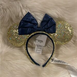 Disney Ears Headband - 50th Anniversary -
EARidescent Blue NWT